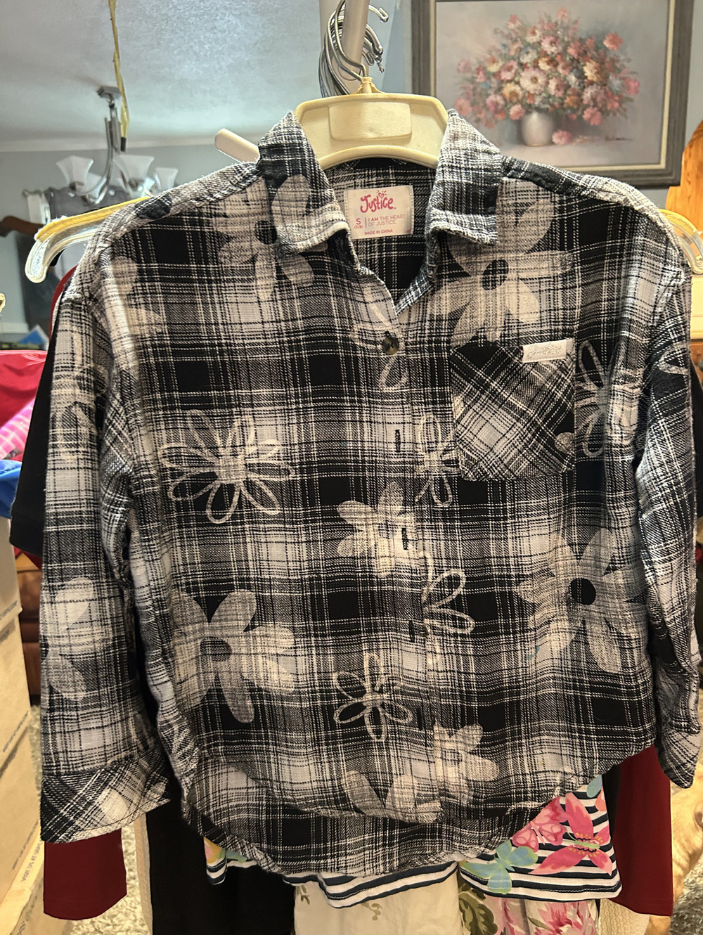 Justice Girls Black and White Floral Plaid Button-Up Shirt Size S (7/8)